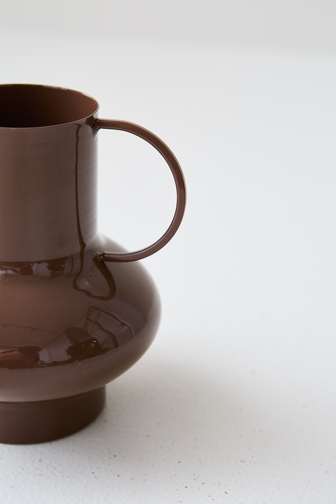 JARRON IKEBANA BROWN