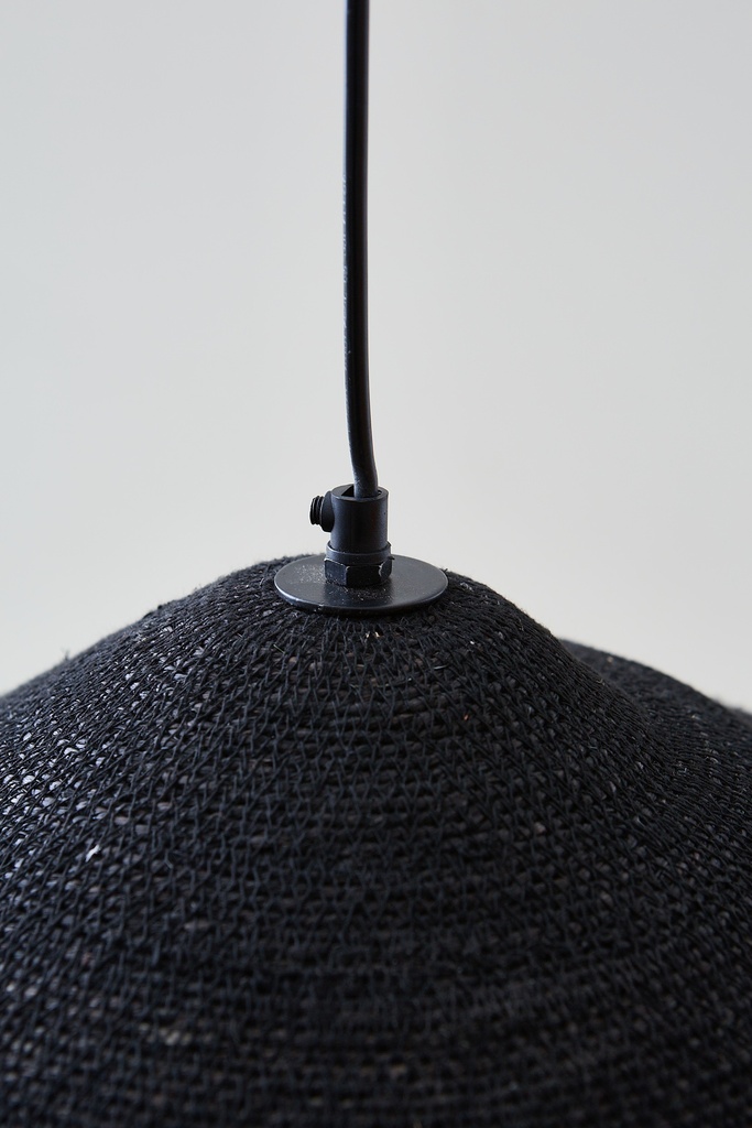 PANTALLA PRETORIA NEGRO